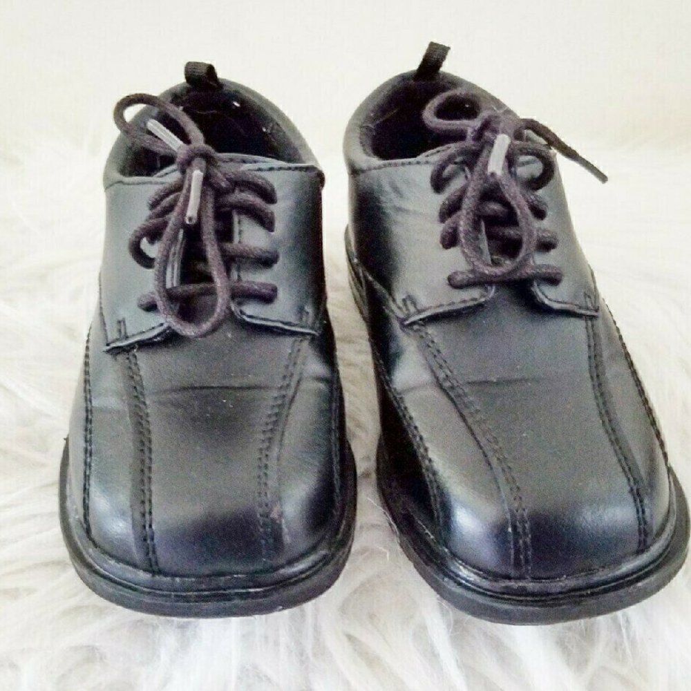 Healthtex Dress Shoe